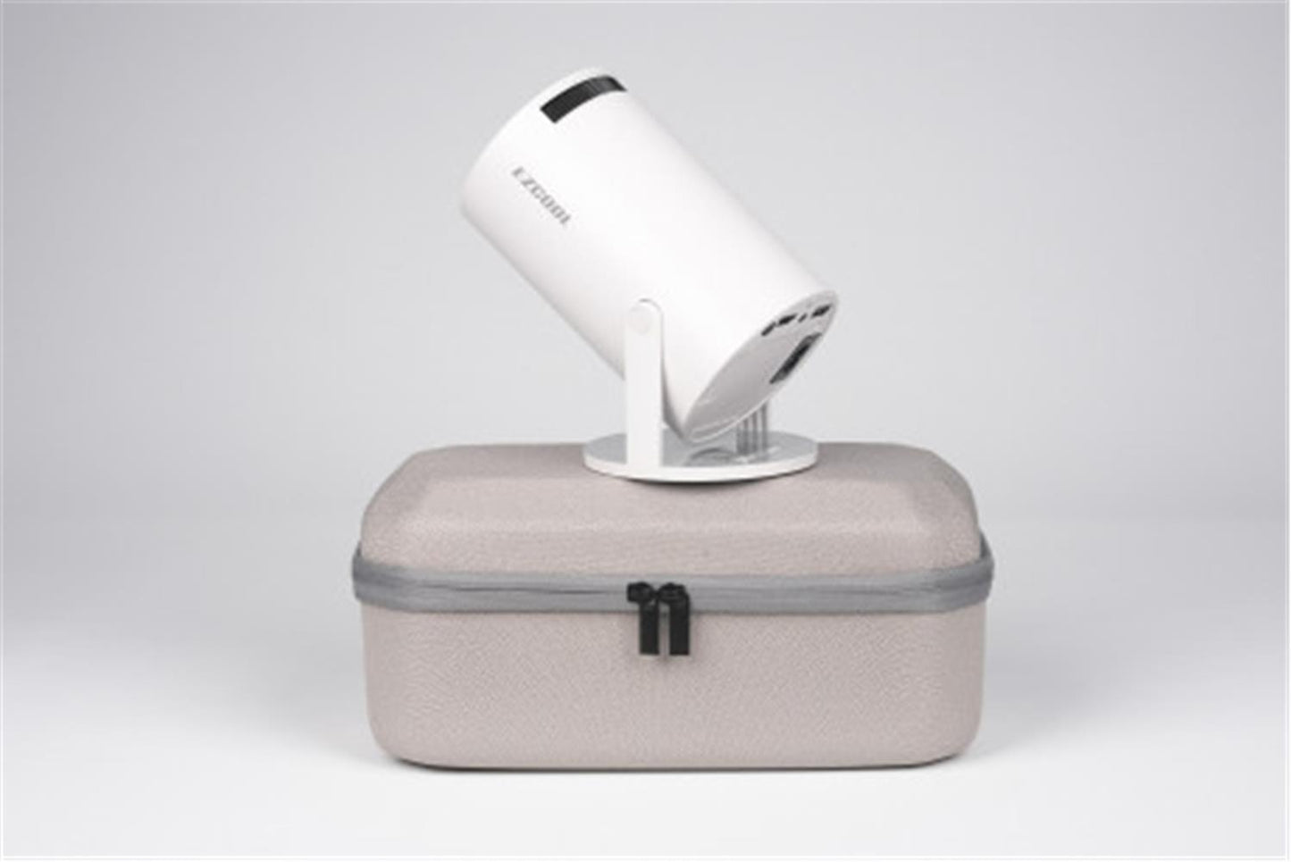 Ezcool Z8 240 ANSI-Lümen FullHD Android 11 Akıllı Projeksiyon Cihazı (Taşıma Çantası Hediyeli)