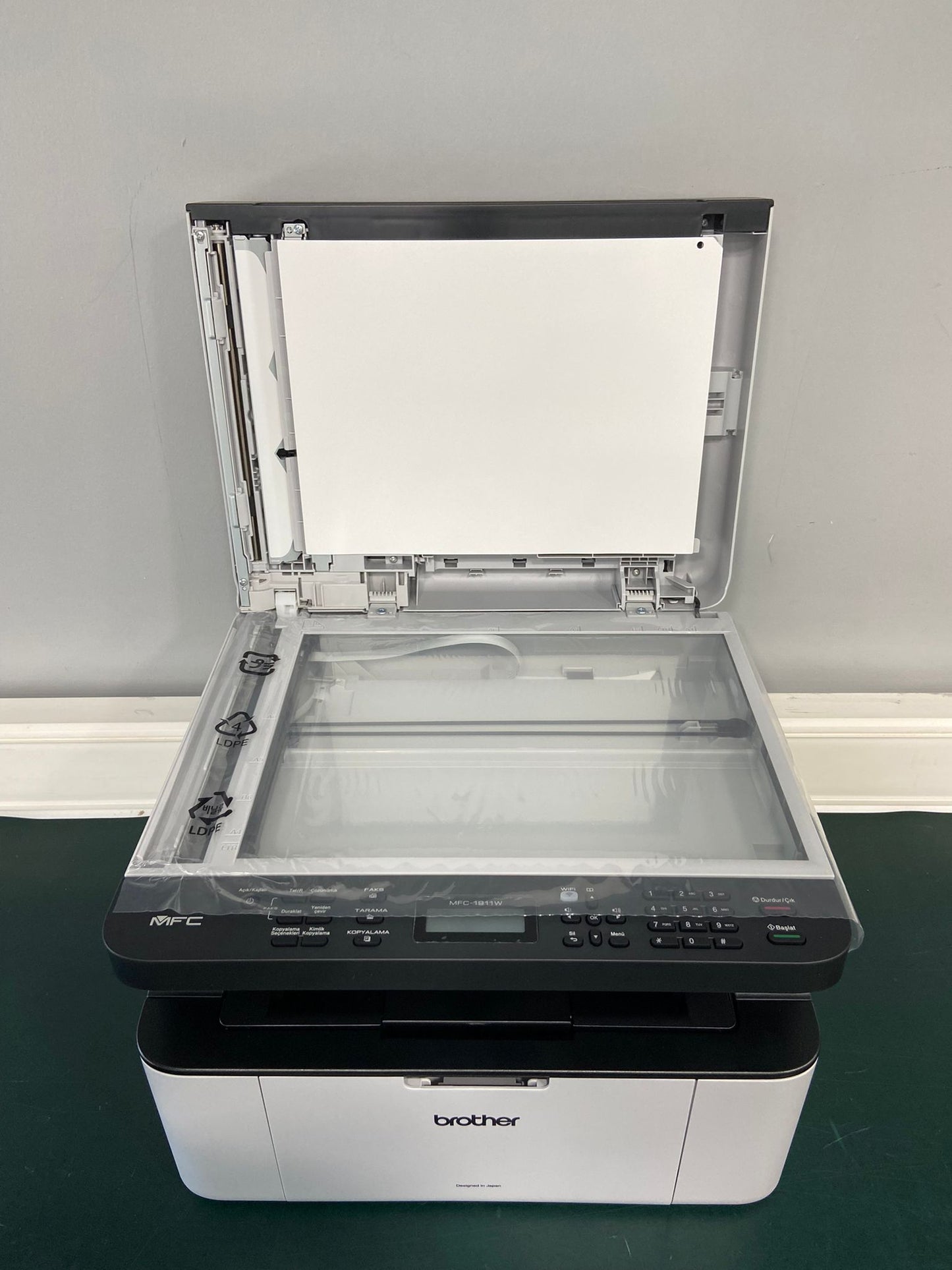 Brother MFC-1911W-2T Fotokopi-Tarayıcı-Faks WiFi Lazer Yazıcı 2x Orjinal Toner OUTLET