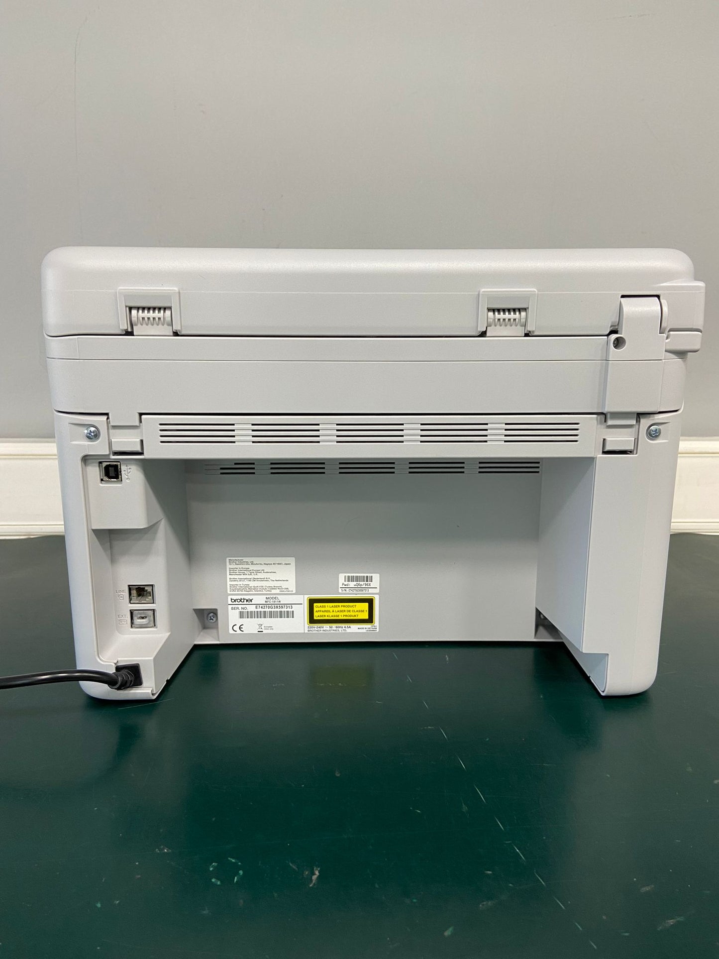 Brother MFC-1911W-2T Fotokopi-Tarayıcı-Faks WiFi Lazer Yazıcı 2x Orjinal Toner OUTLET