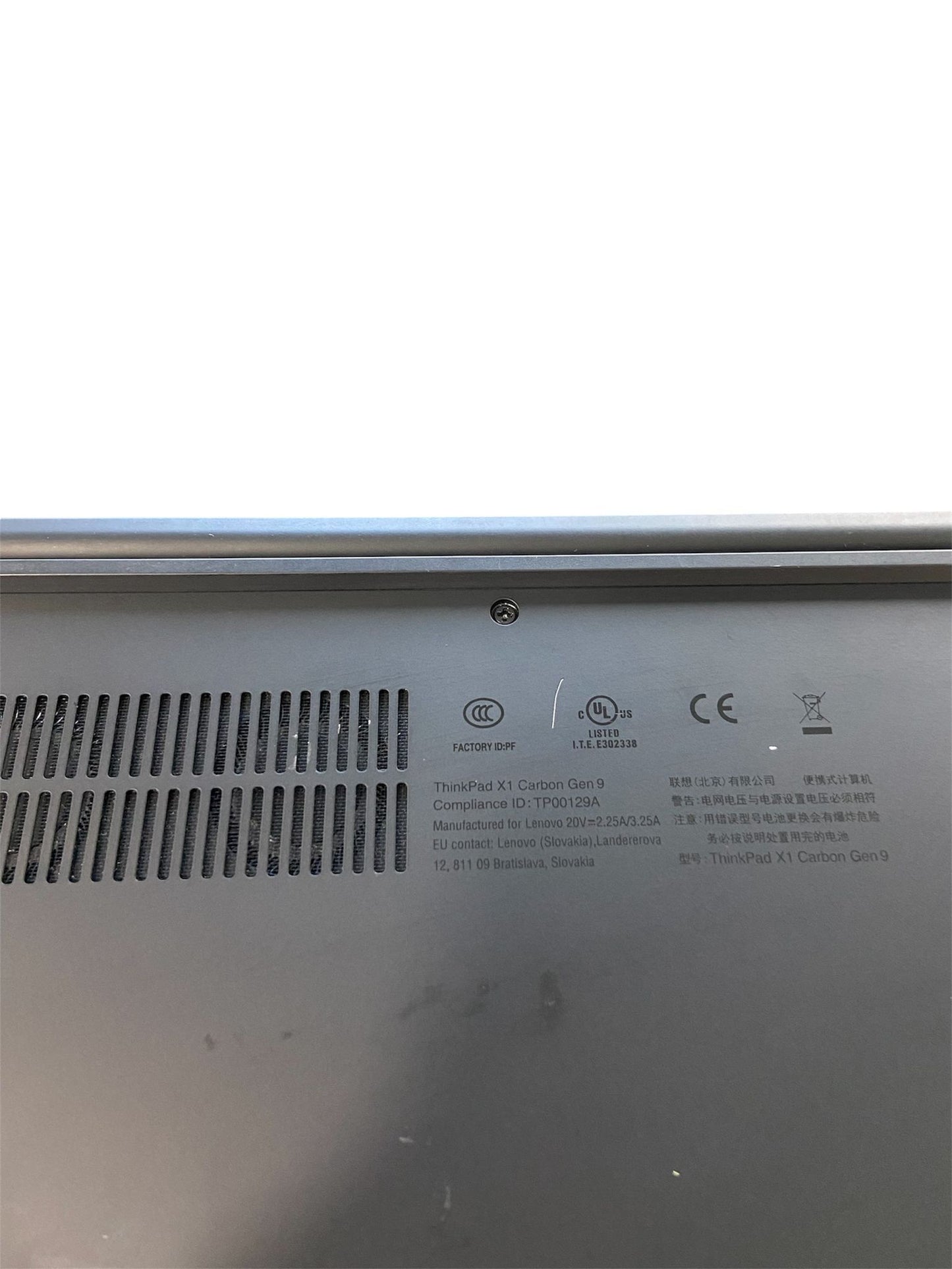 Lenovo ThinkPad X1 Carbon 20XXX10300 i7-1185G7 16GB 512SSD 14" TOUCH W10P Taşınabilir Bilgisayar OUTLET