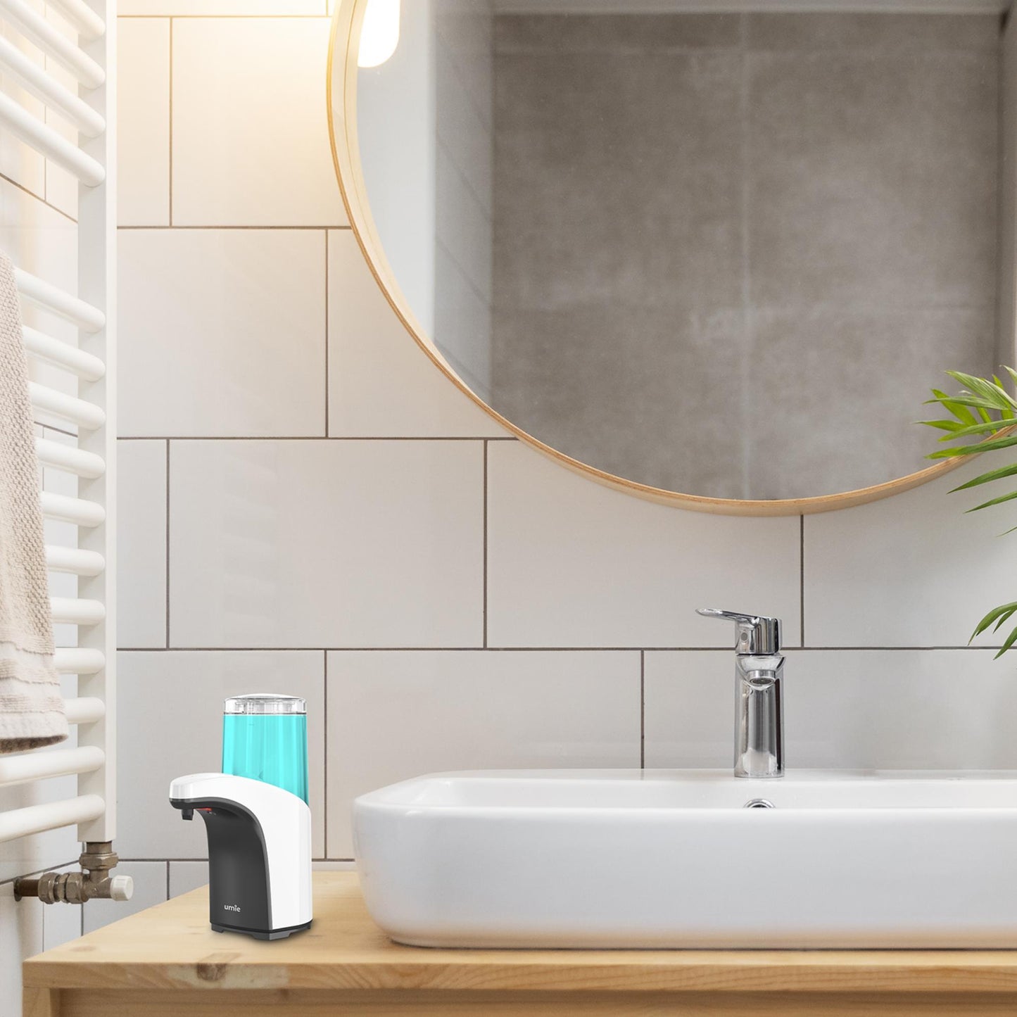 UMIE SL-U01 300ML Siyah/ Beyaz *4xAA Pil El Sensörlü Sıvı Sabunluk