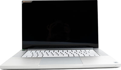 Razer Blade 15 Base RZ09-03286E22 i7-10750H 16GB 512SSD RTX2070 15.6" FullHD W10H Taşınabilir Bilgisayar OUTLET